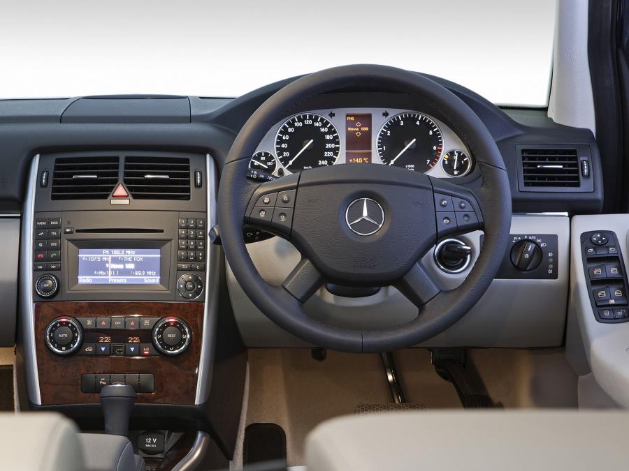  Mercedes-Benz B200 2008 года  (AU) (фото 13 из 18)